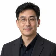 Samuel Chen desk portrait